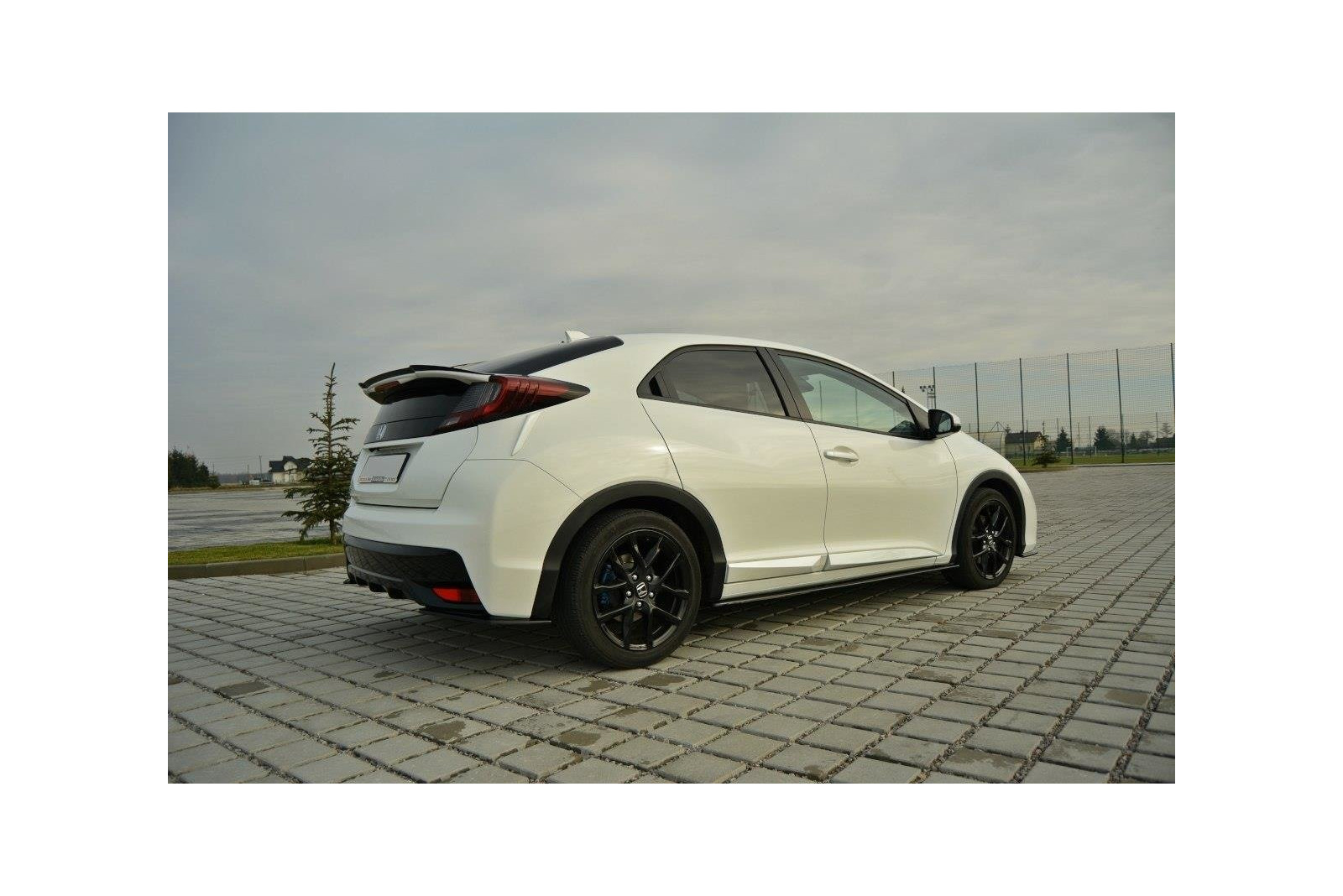 SPOILER TYLNY Honda Civic Mk9 Facelift