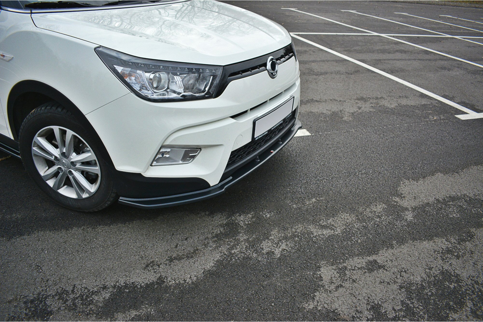 Splitter przedni V.1 SSANGYONG TIVOLI