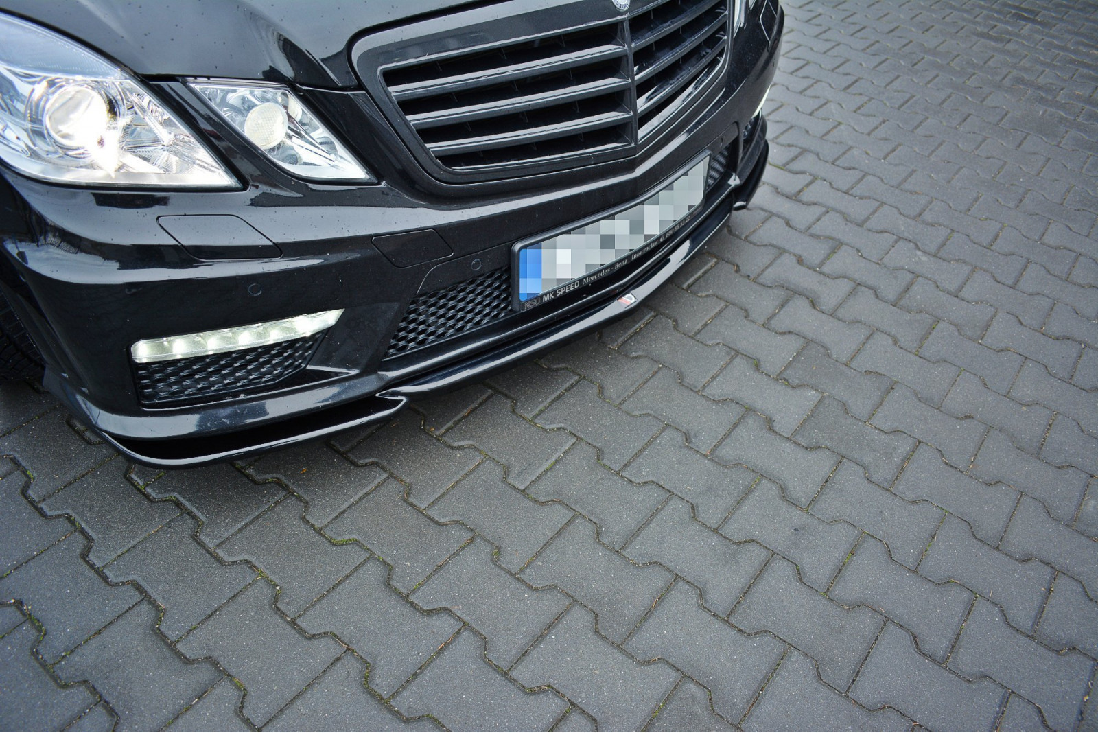 SPLITTER PRZEDNI V.1 MERCEDES-BENZ E63 AMG W212