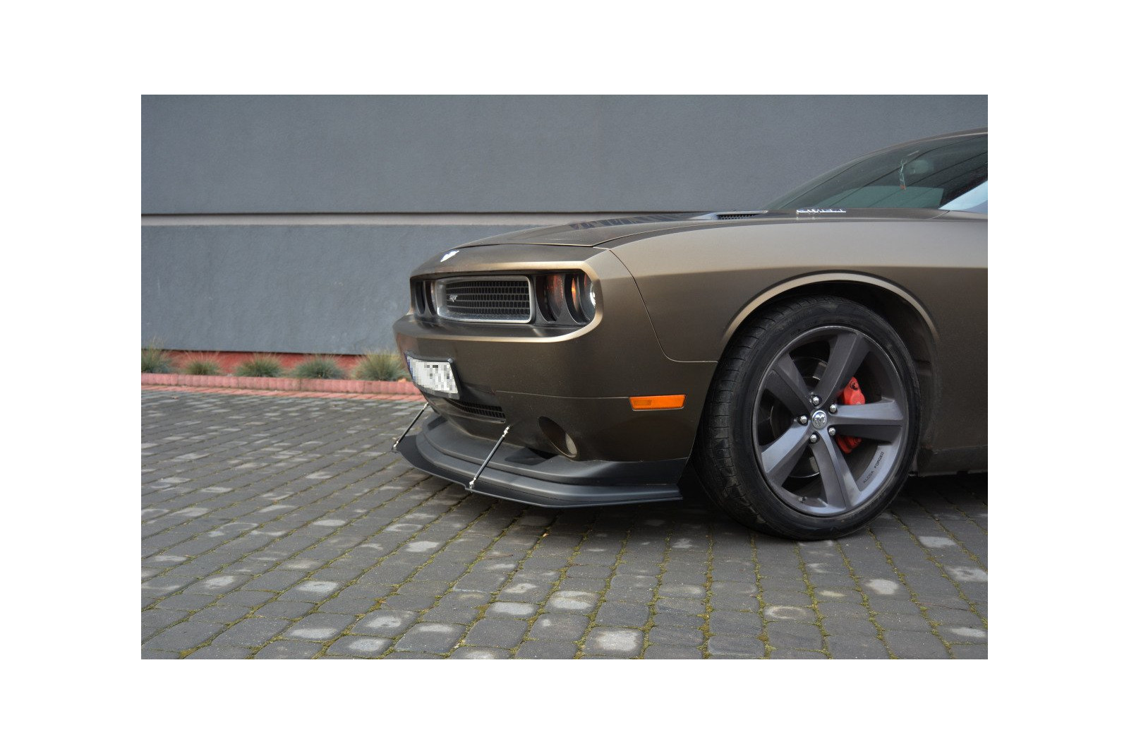 SPLITTER PRZEDNI HYBRYDOWY V.1 DODGE CHALLENGER MK3. PHASE-I SRT8 COUPE