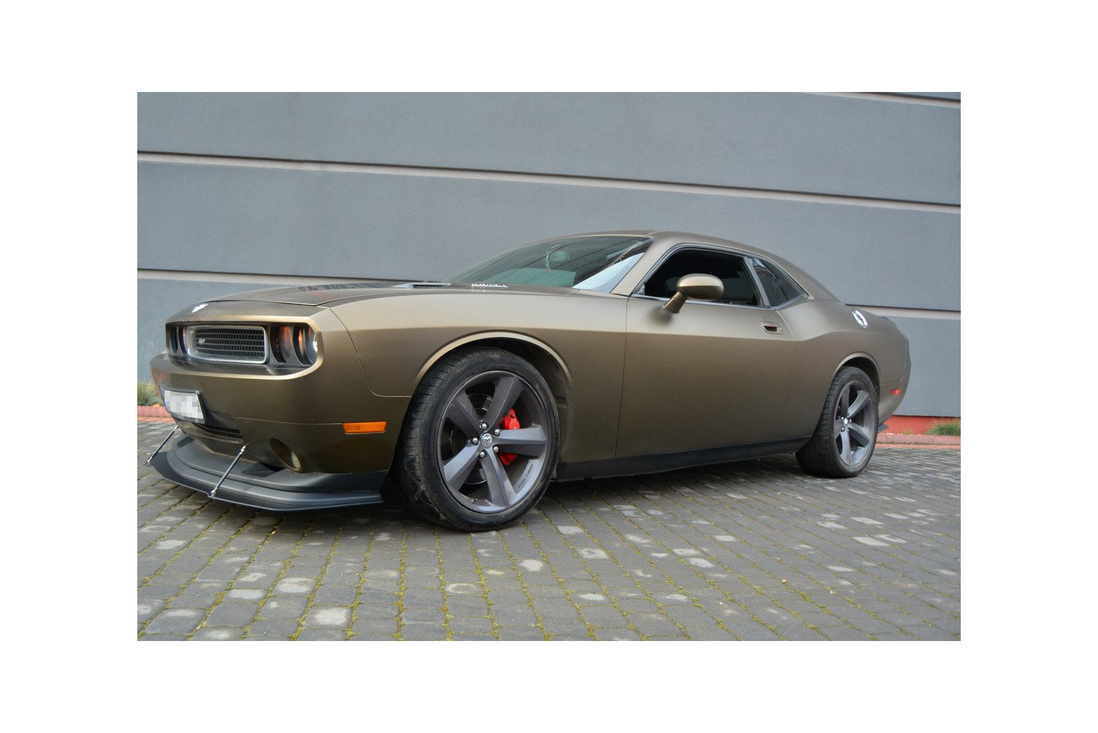 SPLITTER PRZEDNI HYBRYDOWY V.1 DODGE CHALLENGER MK3. PHASE-I SRT8 COUPE