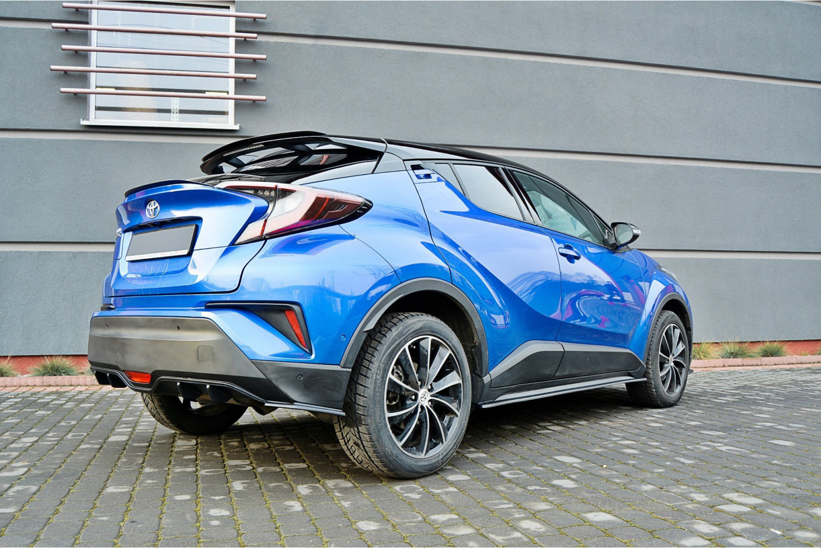 Przedłużenie Spoilera TOYOTA C-HR