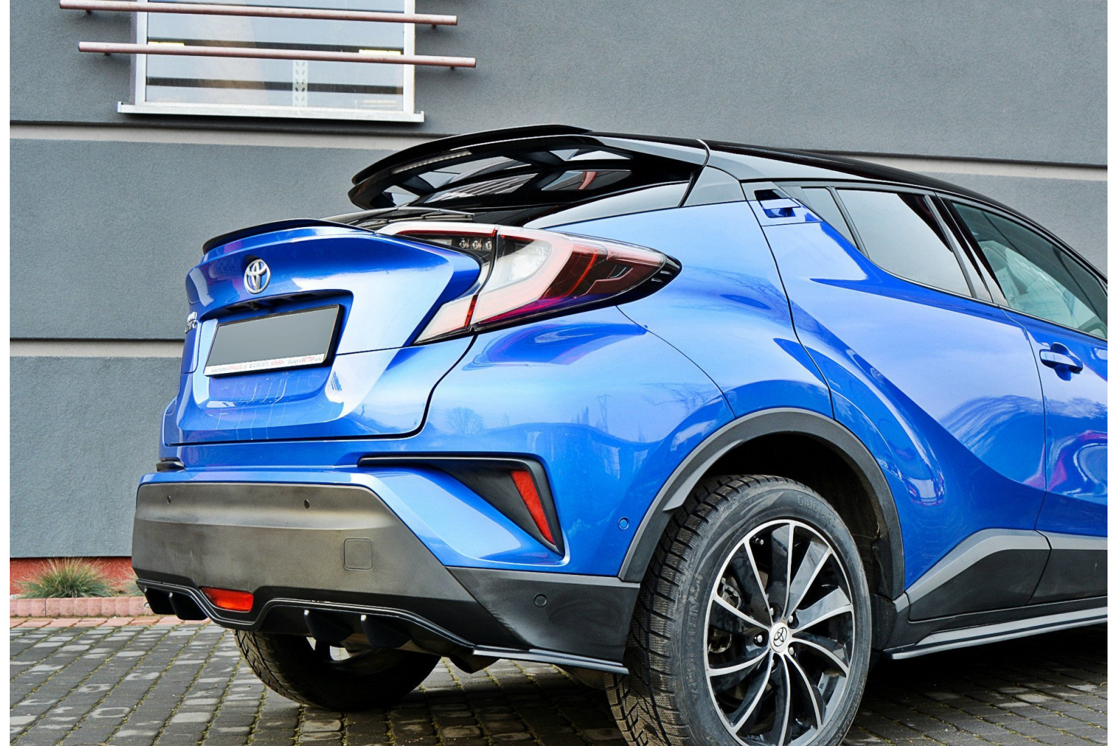 Przedłużenie Spoilera V.2 TOYOTA C-HR