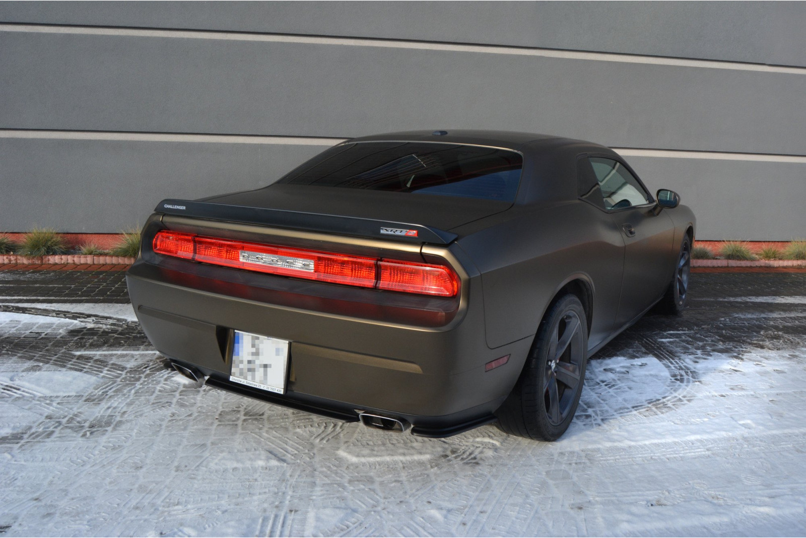 SPLITTER TYLNY ŚRODKOWY (BEZ DYFUZORA) DODGE CHALLENGER MK3. PHASE-I SRT8 COUPE