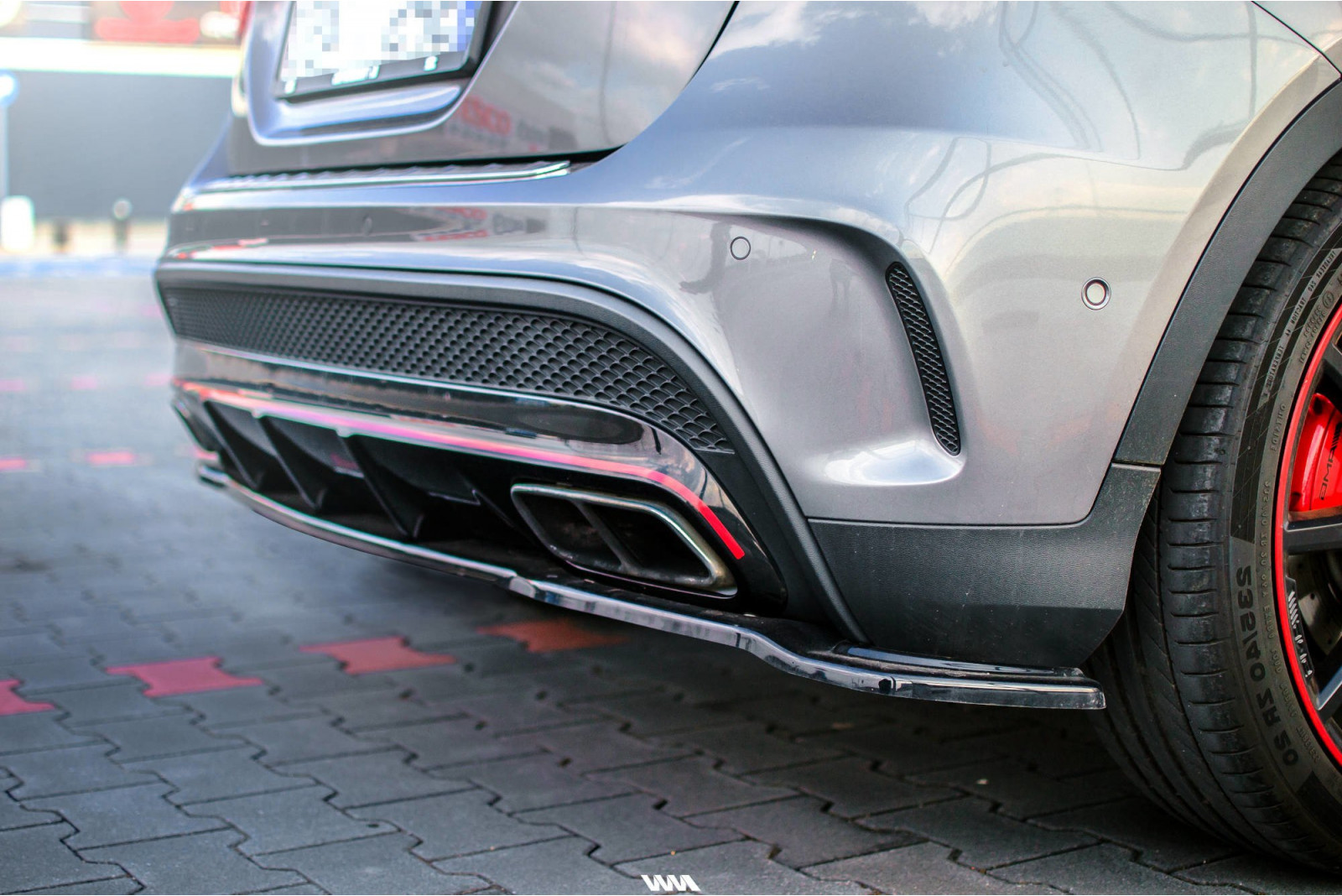 Splitter tylny środkowy (bez dyfuzora) MERCEDES-BENZ GLA 45 AMG SUV (X156) Przedlift