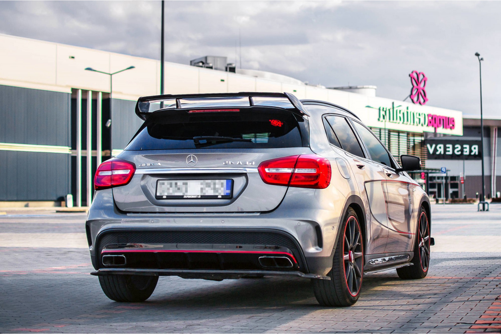 Splitter tylny środkowy (bez dyfuzora) MERCEDES-BENZ GLA 45 AMG SUV (X156) Przedlift