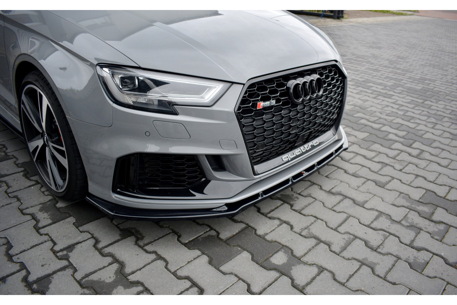 Splitter Przedni V.1 Audi RS3 8V FL Sedan